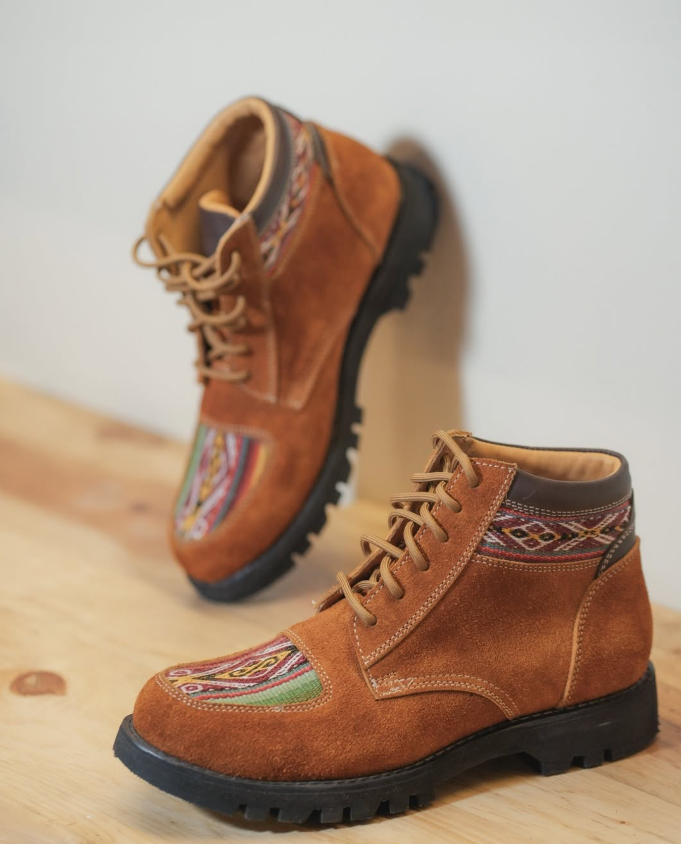 High Boots Textilería Andina y Cuero - MASHONESS